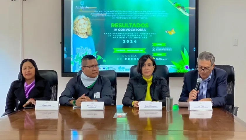 Ministra de Ambiente, Susana Muhamad, durante el anuncio de financiación de proyectos. 