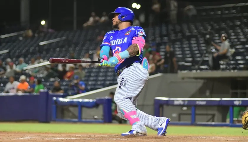 Harold Ramírez debutó con Caimanes en esta temporada y conectó un hit en cuatro turnos. 