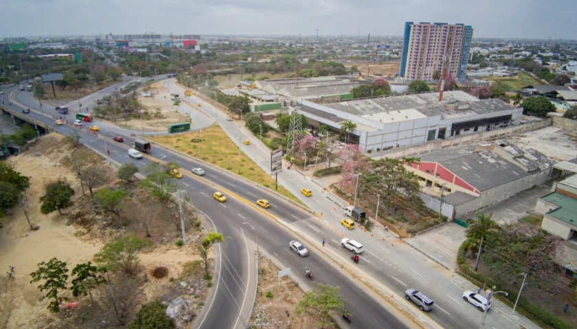 Vista aérea de la obra de infraestructura vial entregada en Soledad. 