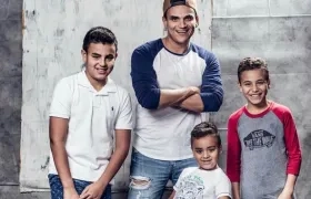 Silvestre Dangond y sus hijos 'Monaco', Luis José y 'El Prince'.