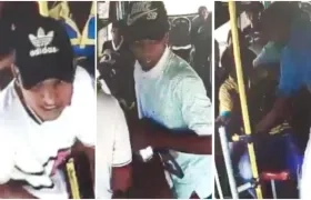 Tres delincuentes armados robaron este jueves a pasajeros de un bus de la empresa Sobusa.
