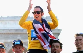 Bradley Wiggins después de ganar el Tour de Francia en 2012.