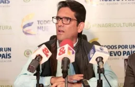  Juan Guillermo Zuluaga, Ministro de Agricultura