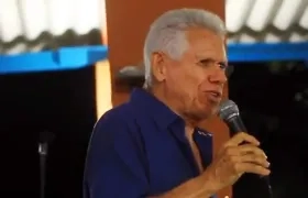 Julio Oñate en parranda vallenata en Barranquilla.