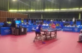 Comenzaron las competencias de tenis de mesa.