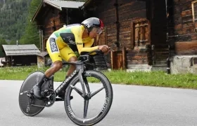 Egan Bernal durante la contrarreloj del la Vuelta a Suiza. 