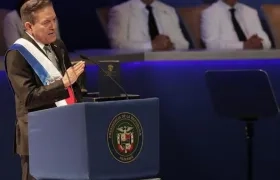 El nuevo presidente panameño Laurentino Cortizo habla durante su investidura este lunes en el Centro de Convenciones Atlapa de la Ciudad de Panamá (Panamá). 