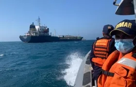 Dimar continúa con el seguimiento al buque tipo tanquero de nombre “Nissi Commander I” de bandera de Mongolia.