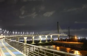 El accidente ocurrió en el nuevo Puente Pumarejo. 