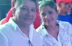 El Alcalde Edgardo Mates con su esposa Clara Peña (Q.E.P.D.).