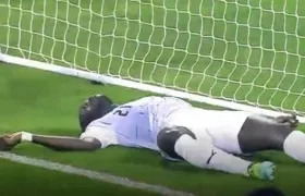 Ousmane Coulibaly comenzó a convulsionar en pleno partido. 