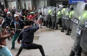 Protesta de emberas la semana pasada en Bogotá que terminaron en violentos desmanes.