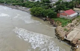 La erosión en playa de Puerto Colombia.