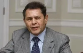 Carlos Mattos.