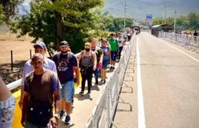 Así estaba ayer el paso para ciudadanos en el puente Simón Bolívar, en Cúcuta.