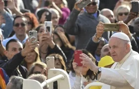 Papa Francisco viajará a Lisboa.