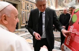 El Papa recibió a los jóvenes estudiantes de pregrado y posgrado de la Universidad Católica del Sagrado Corazón 