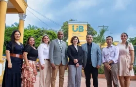 Directivos de la Institución Universitaria de Barranquilla -IUB- y delegados de la ONG ABET.