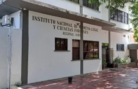 Fachada de Medicina Legal. 