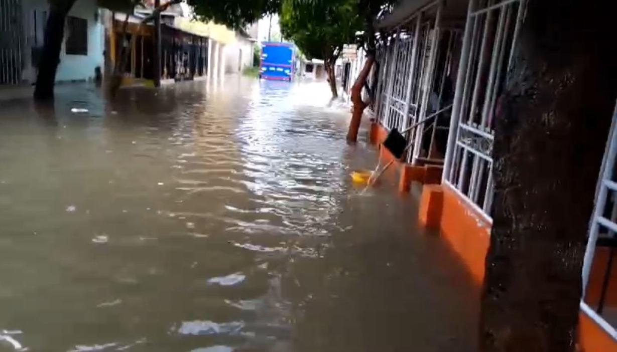 Casas inundadas barrio Cordialidad.