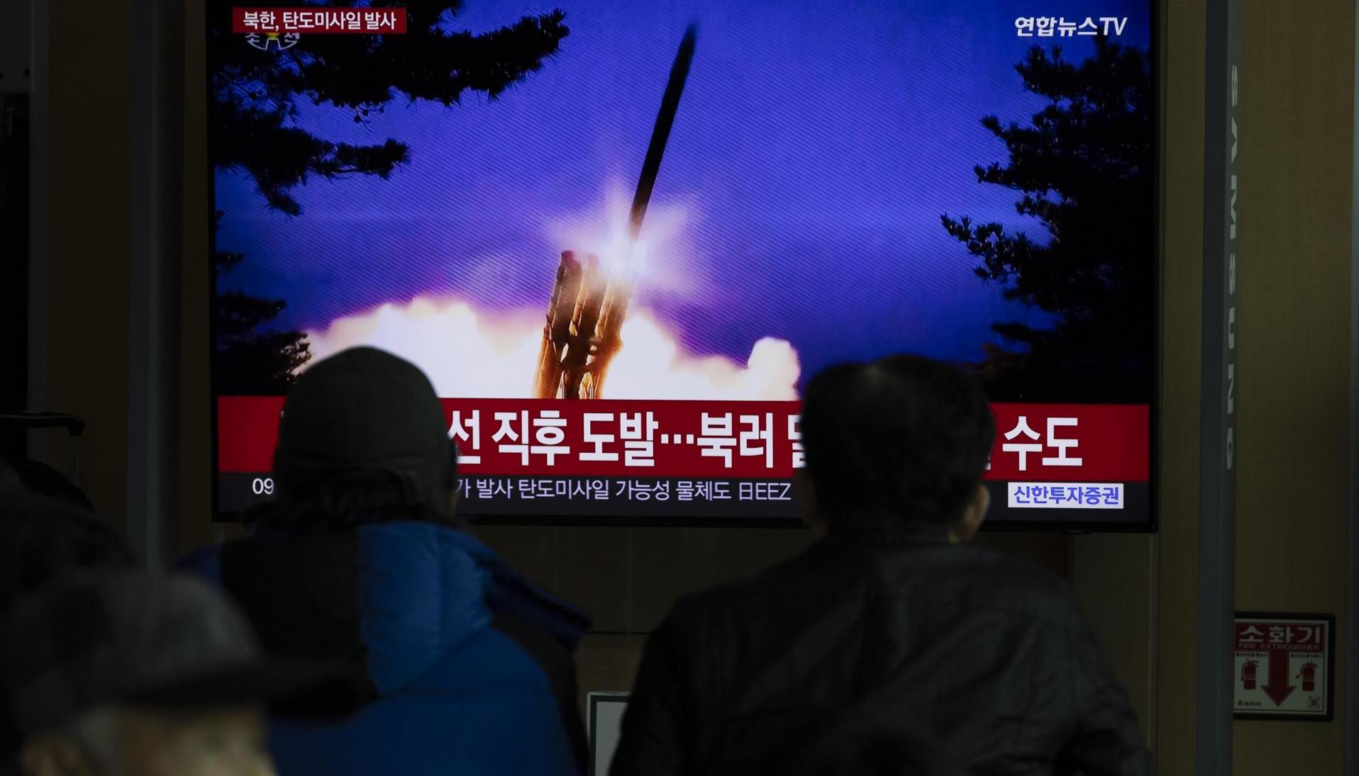 Lanzamiento de misil por parte de Corea del Norte. 