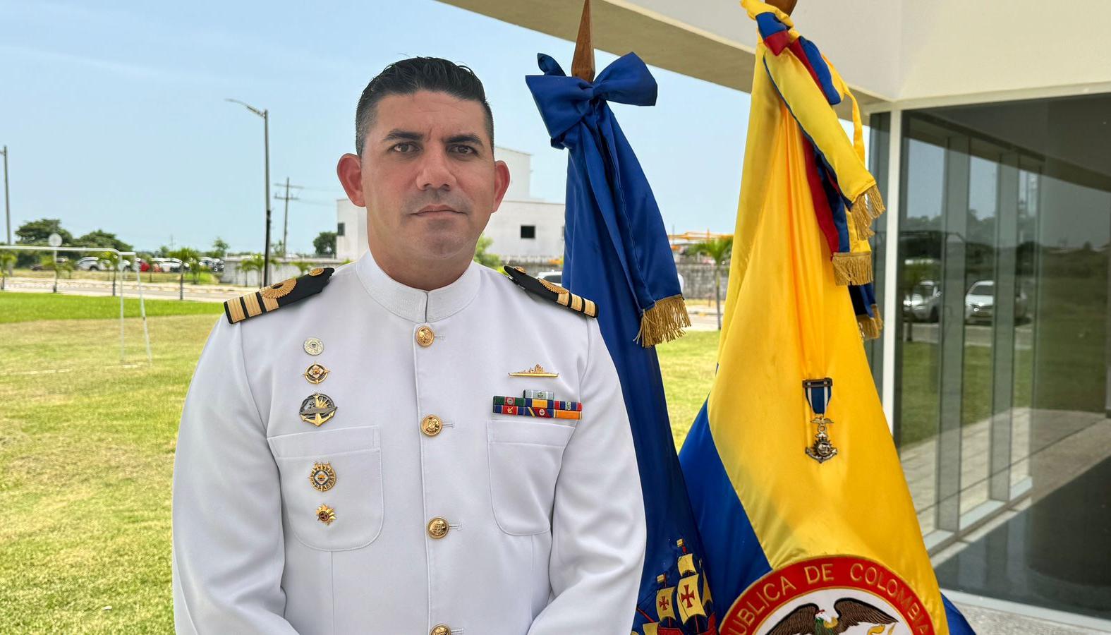 Capitán de Fragata Bernardo Fabio Silva Flórez, capitán de Puerto de Barranquilla.