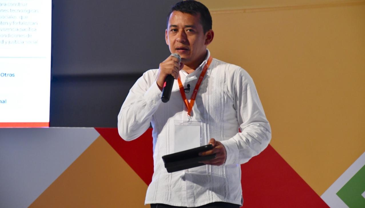 Exministro de Ciencia, Tecnología e Innovación, Arturo Luis Luna Tapia.