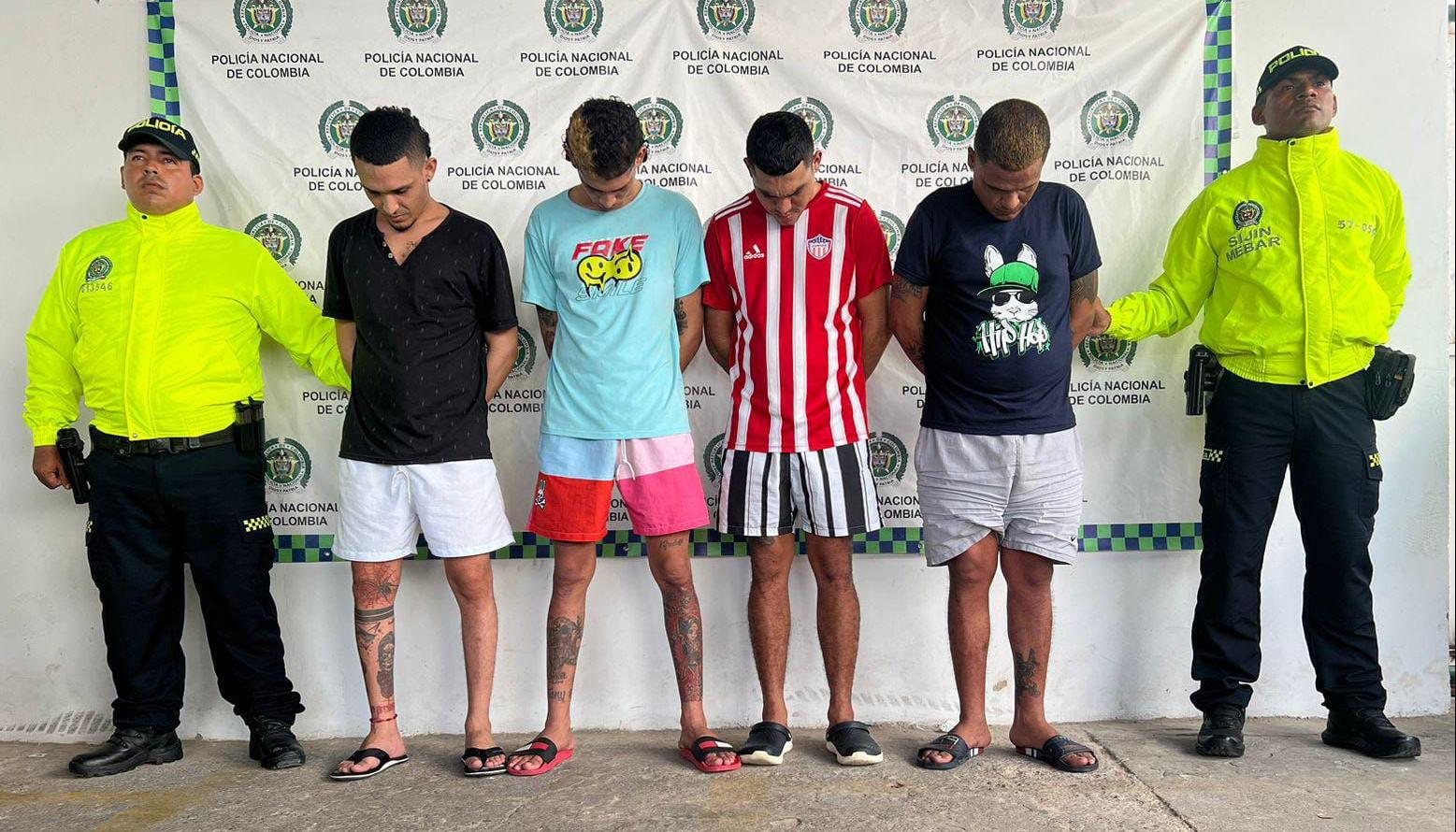 Los cuatro capturados por la Policía en Maicao. 