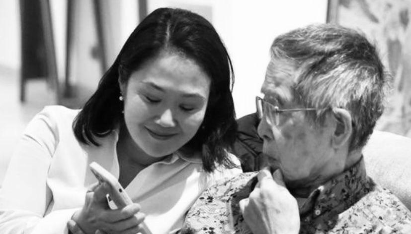 Keiko Fujimori acompañada de su padre Alberto Fujimori