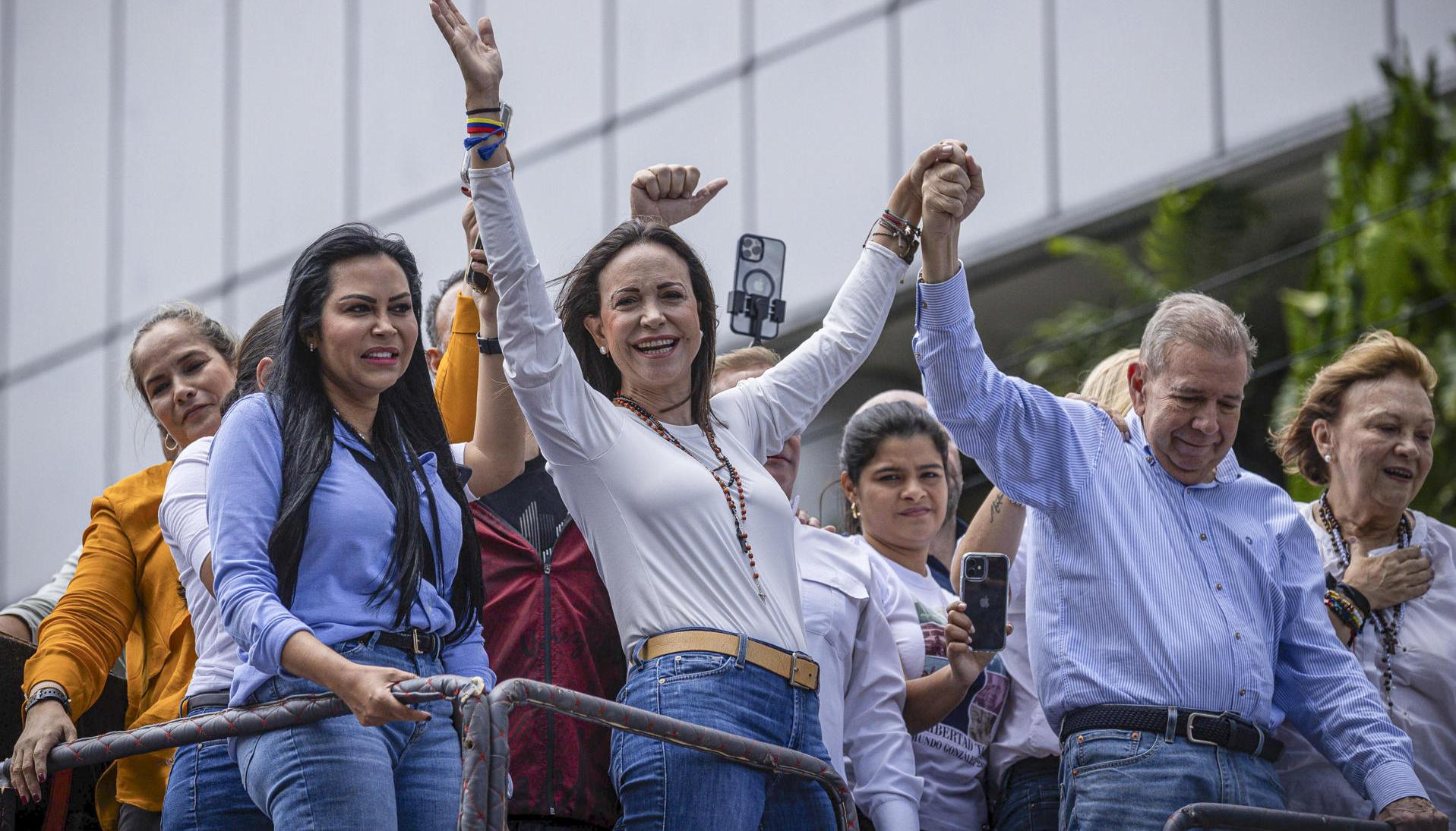 María Corina Machado con Edmundo González. 