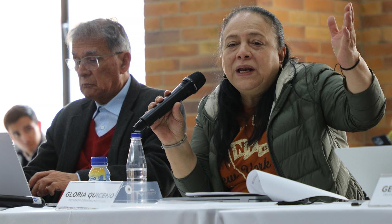 Camilo González Posso y Gloria Cecilia Quiceno, negociadores del Gobierno.