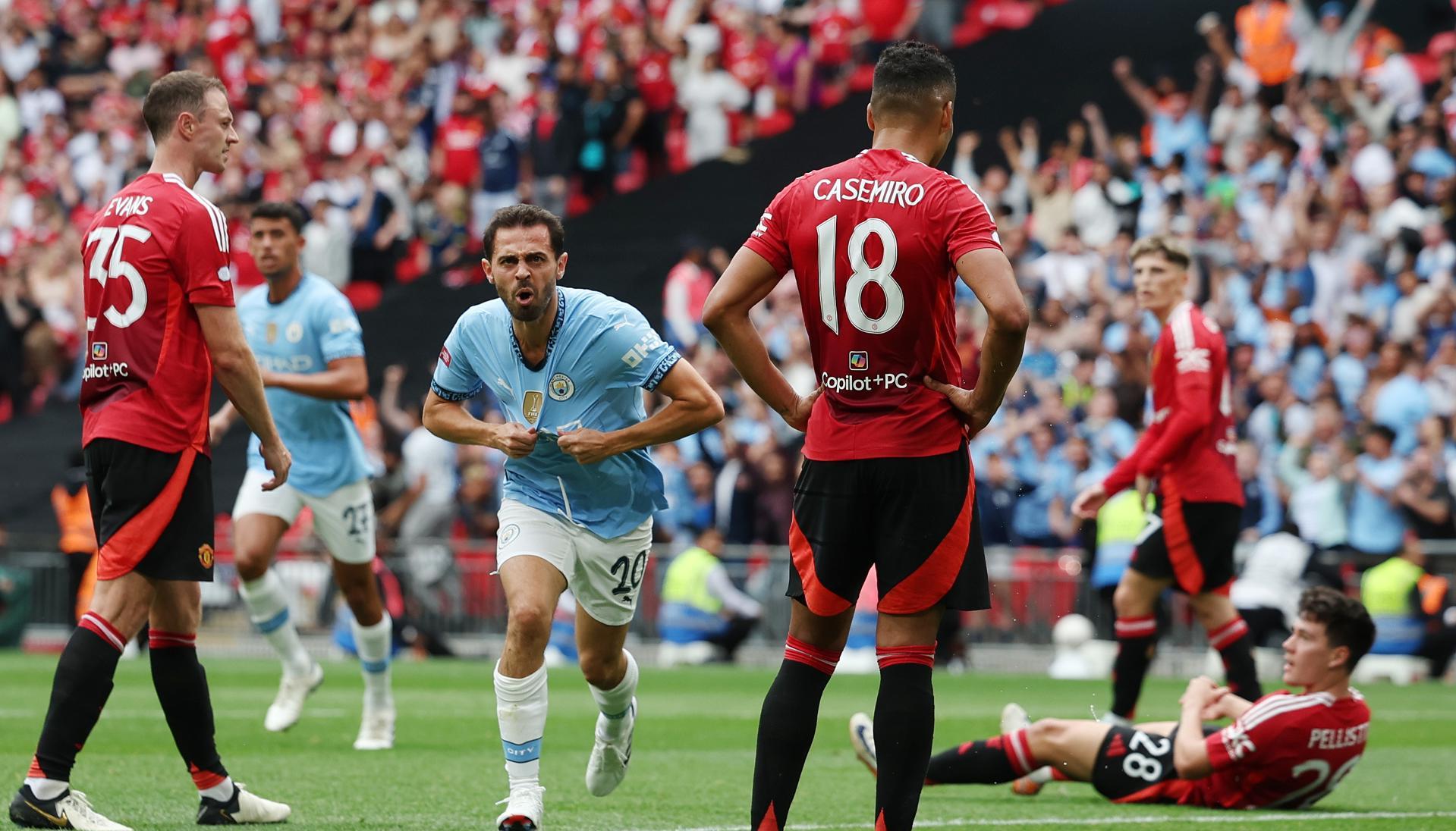 Bernardo Silva celebra el gol del empate.