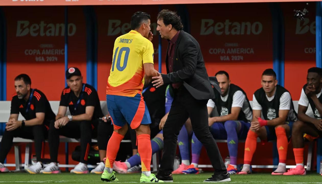 James Rodríguez y Néstor Lorenzo.