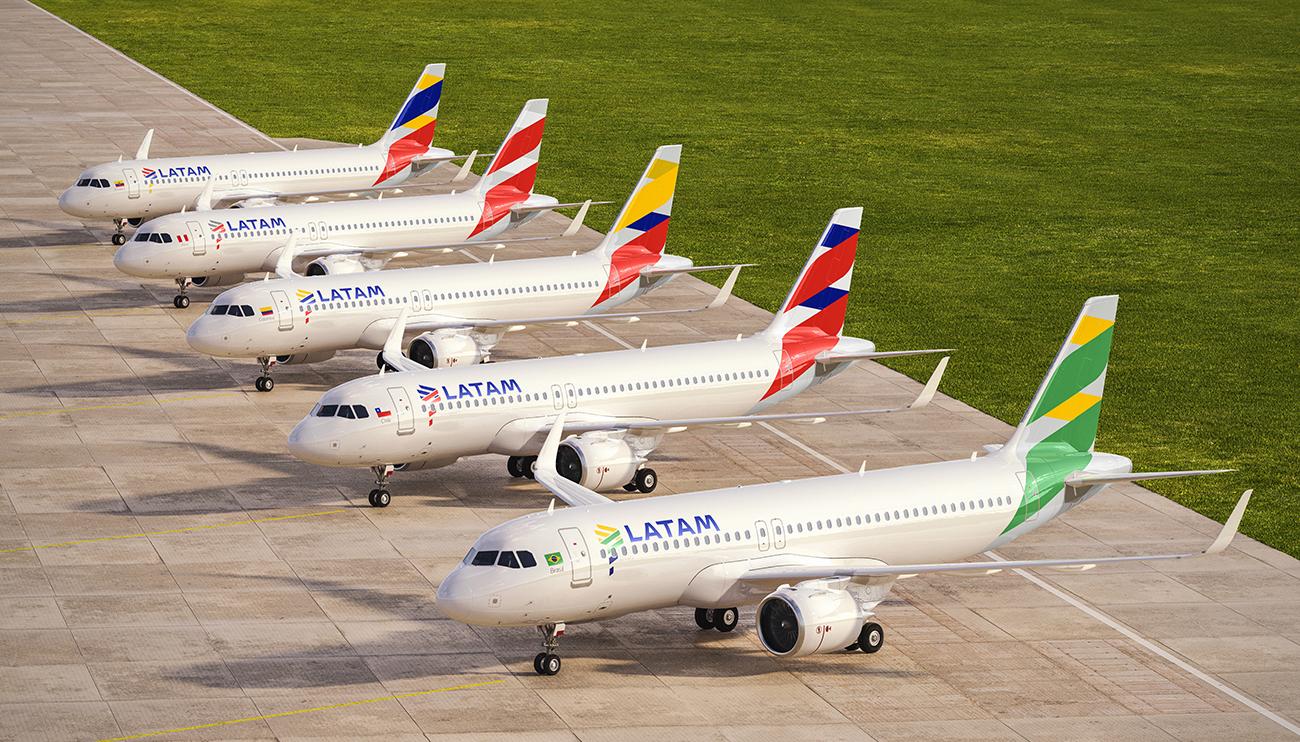 Aeronaves de Latam Airlines Colombia.