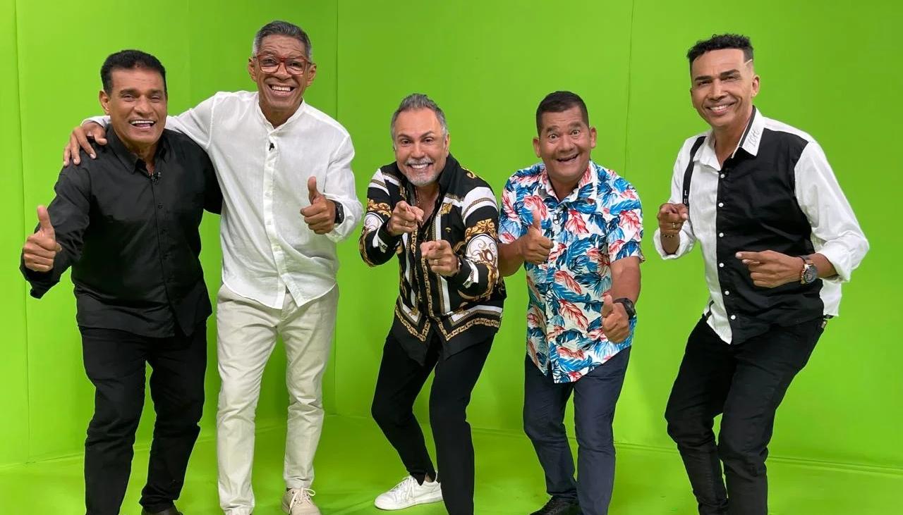 Rony Laitano, Lucho Torres, Ismael Barrios, Ricardo Santiago, Lucho Chamié.