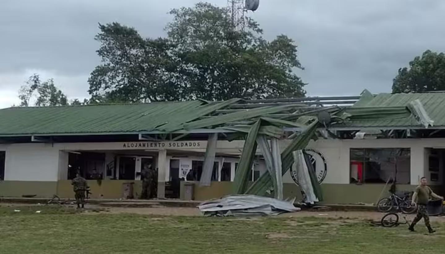 Unidad militar tras ataque del ELN.