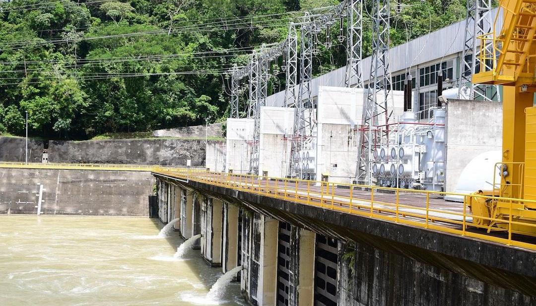 Embalse de Urrá en el río Sinú.