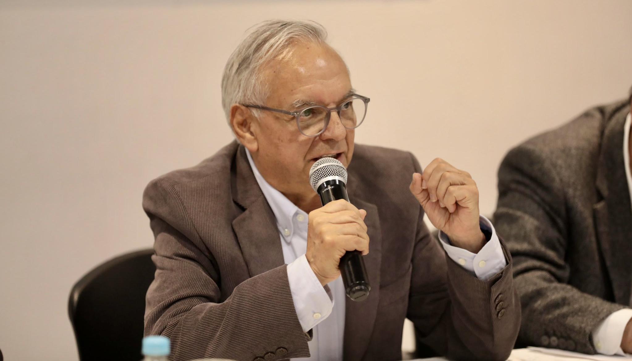 Ricardo Bonilla, ministro de Hacienda.