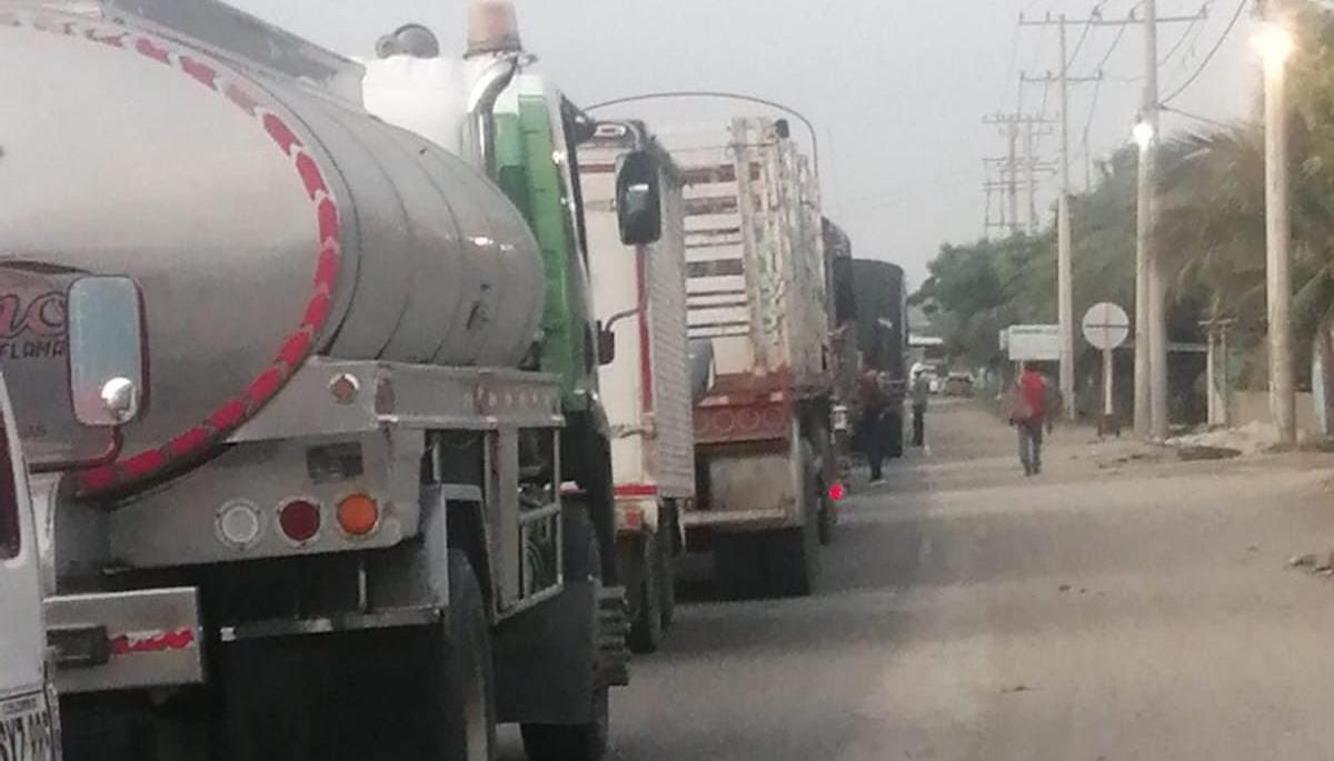 El bloqueo en el puente Pumarejo.