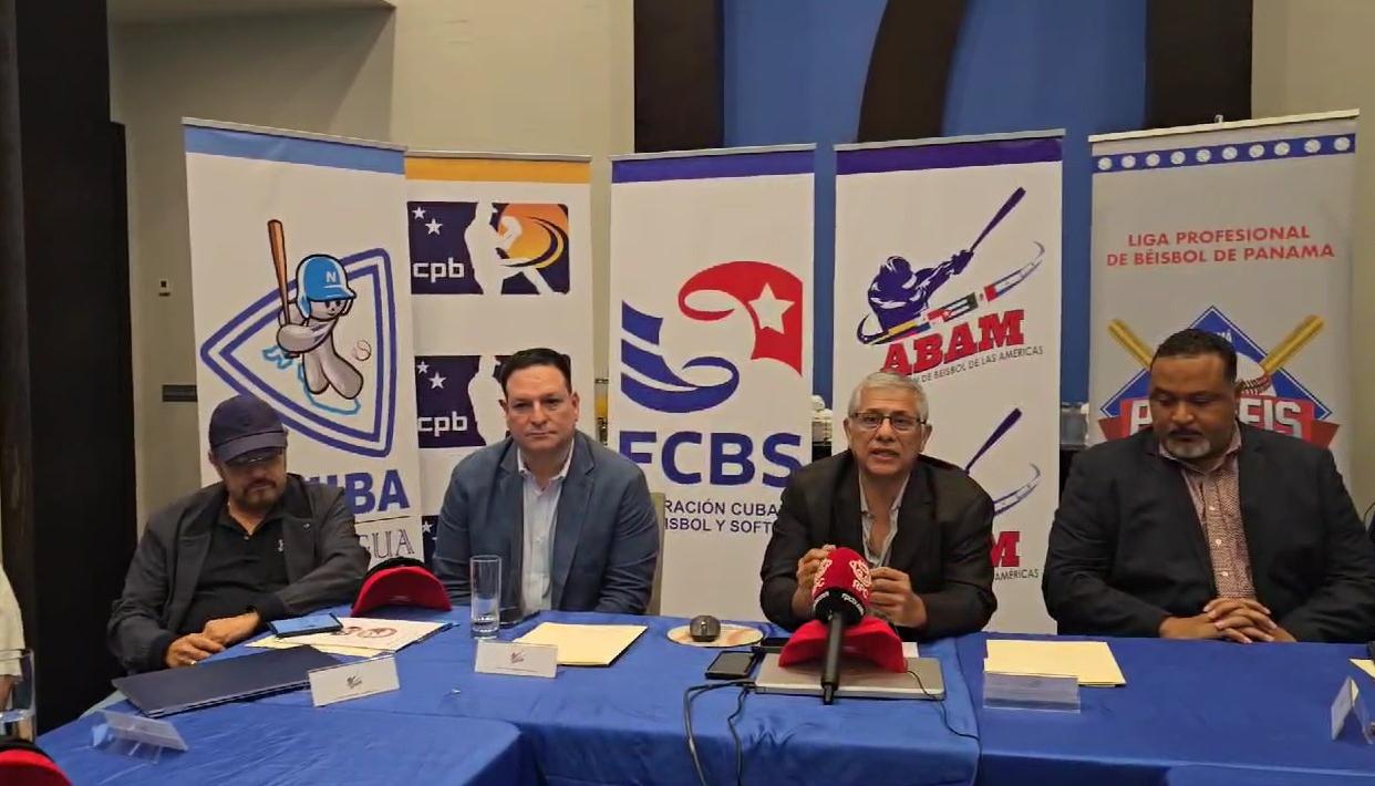 Primera sesión de la Asociación de Béisbol de las Américas, en Panamá.