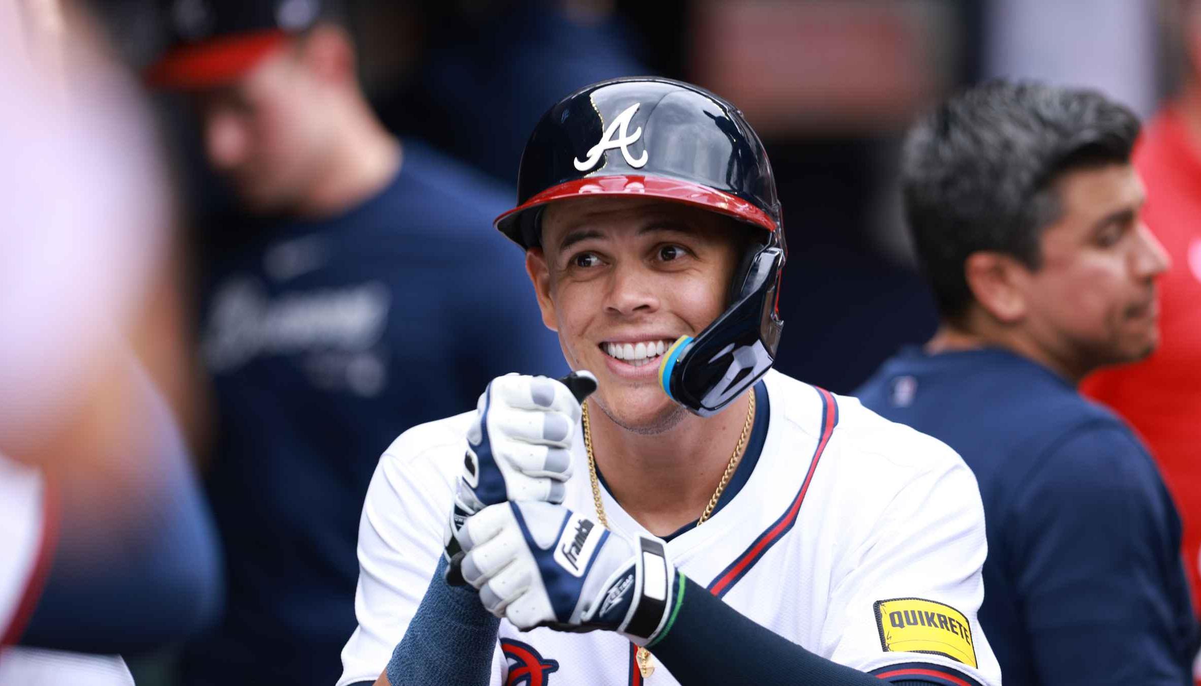 Gio Urshela conectó el domingo su noveno jonrón con los Bravos. 