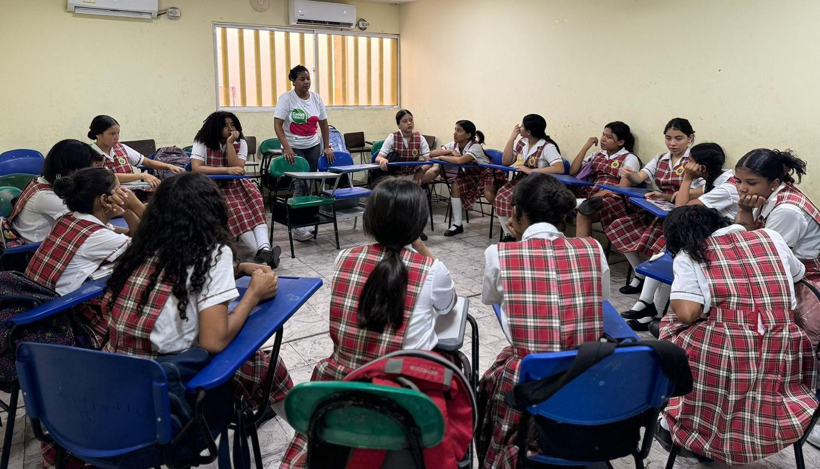 El programa ‘Chatlemos’ fue llevado a colegios de Barranquilla. 