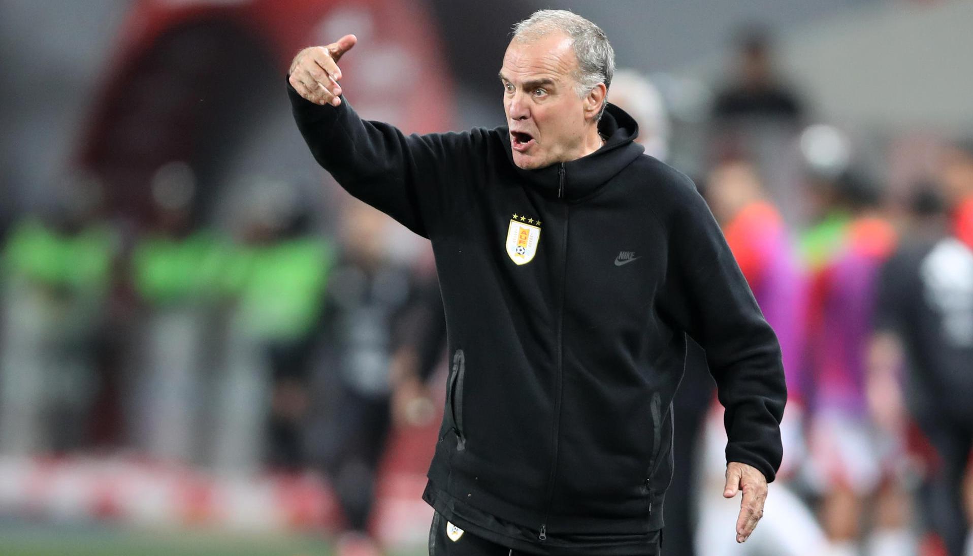 Marcelo Bielsa, entrenador de la selección uruguaya.