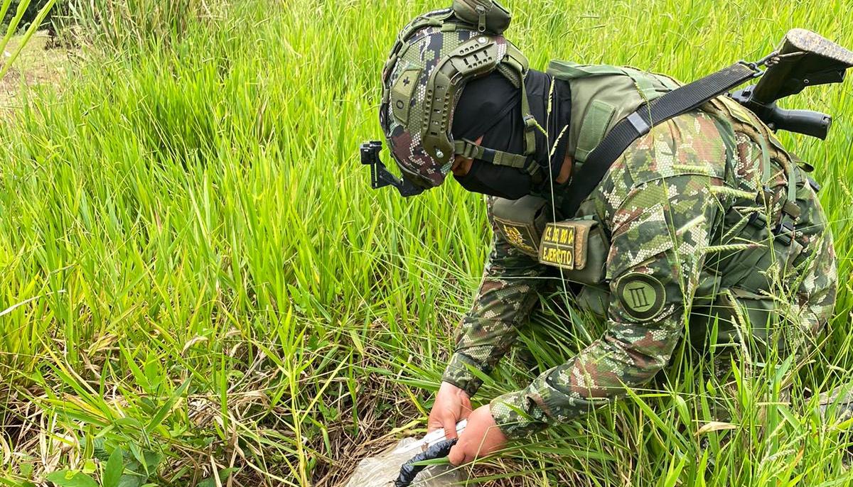 Las Fuerzas Militares lanzaron la 'Operación Perseo' el sábado.