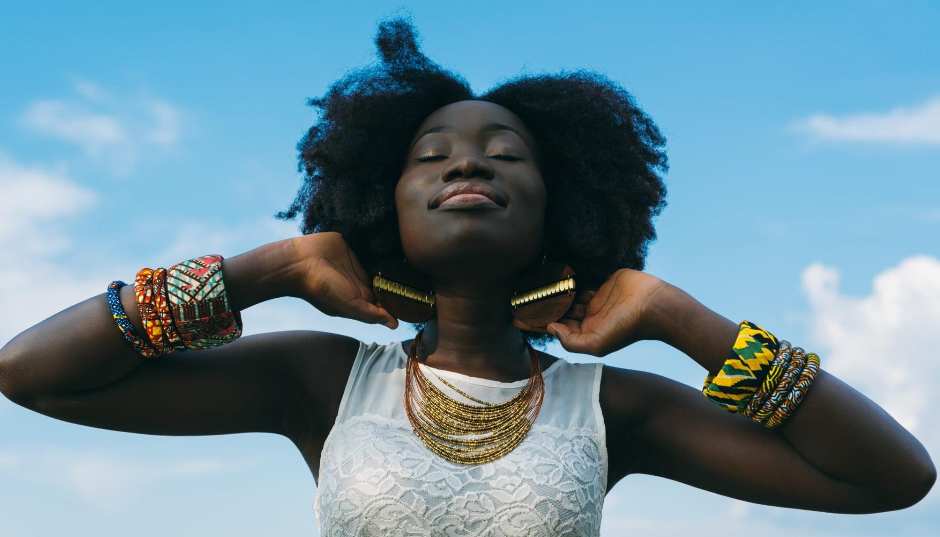 Mujer afrodescendiente. 