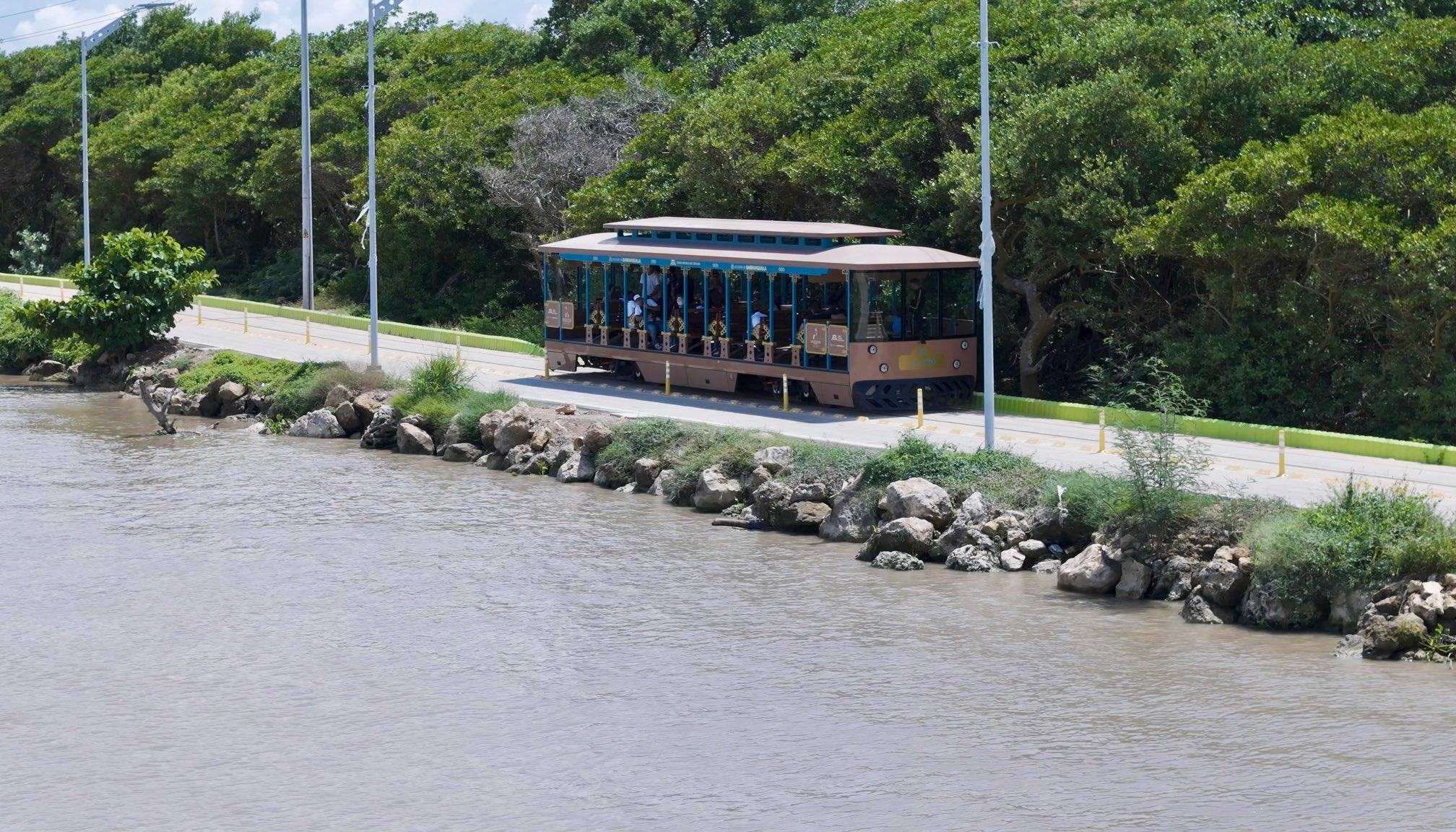 El Tren Turístico de Las Flores.