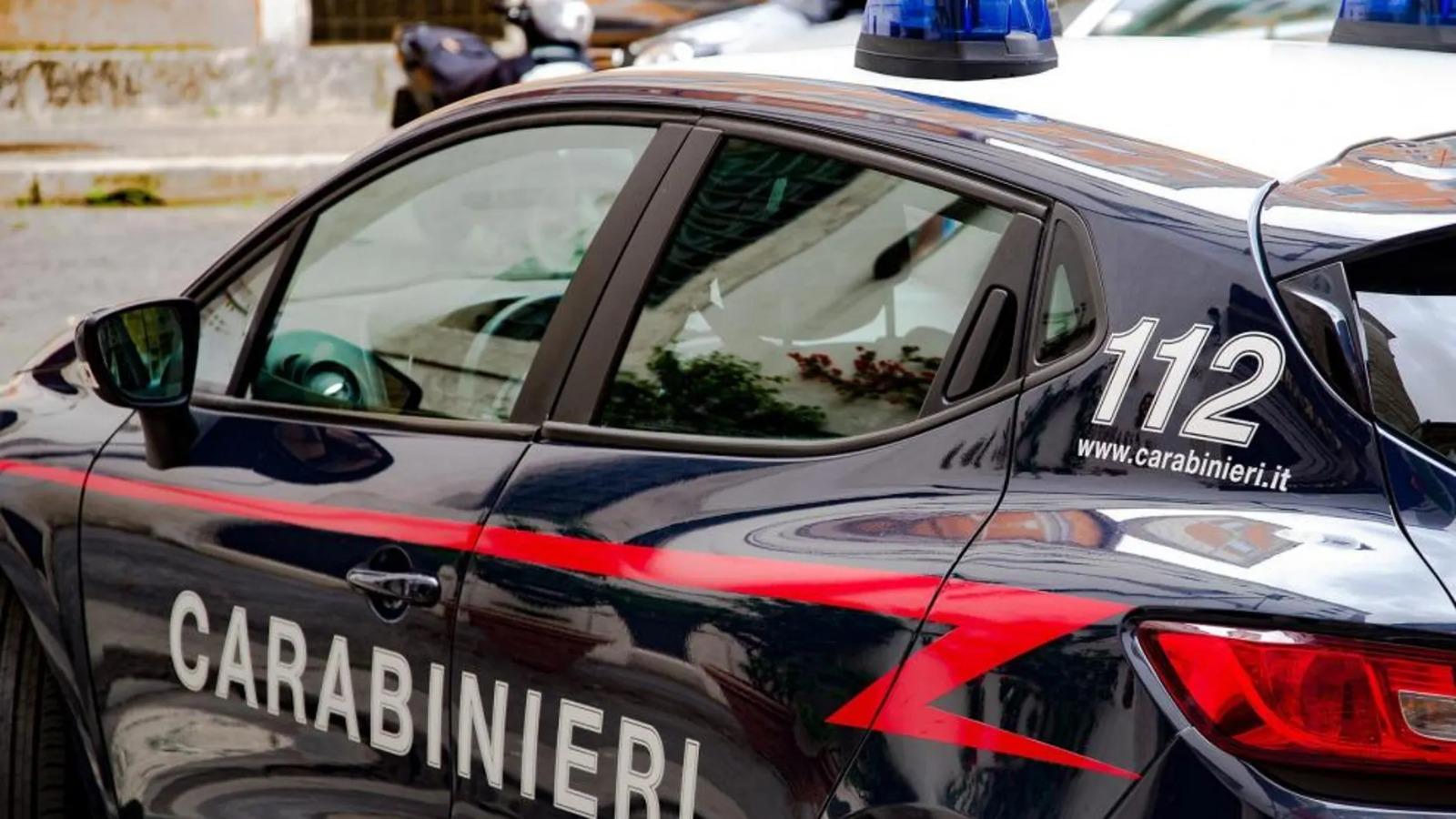 Policía italiana.