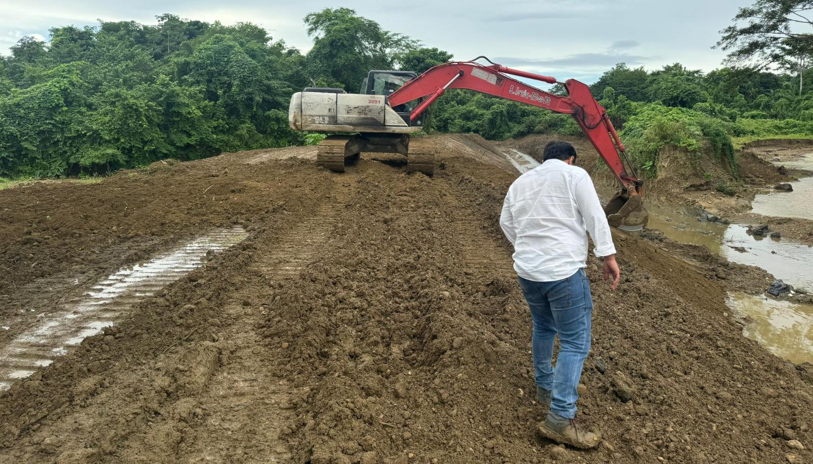 La Subsecretaría de Prevención y Atención a Desastres realiza limpieza de arroyos y canales.