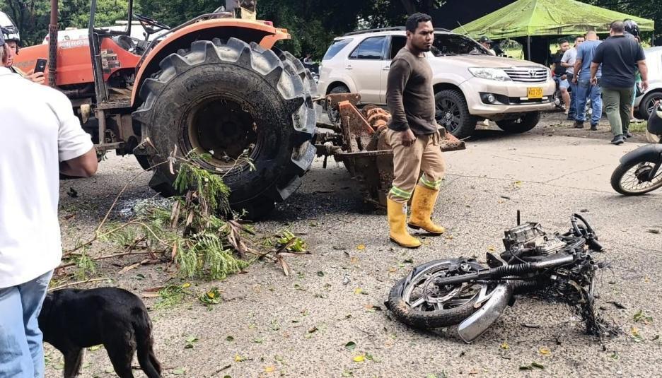 Así quedó la motocicleta tras el atentado terrorista. 