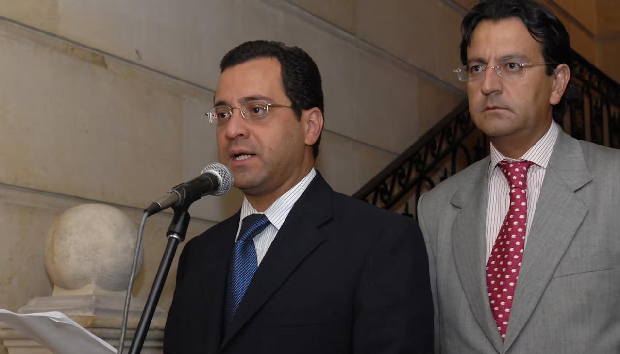 César Mauricio Velásquez Ossa y Edmundo del Castillo Restrepo.